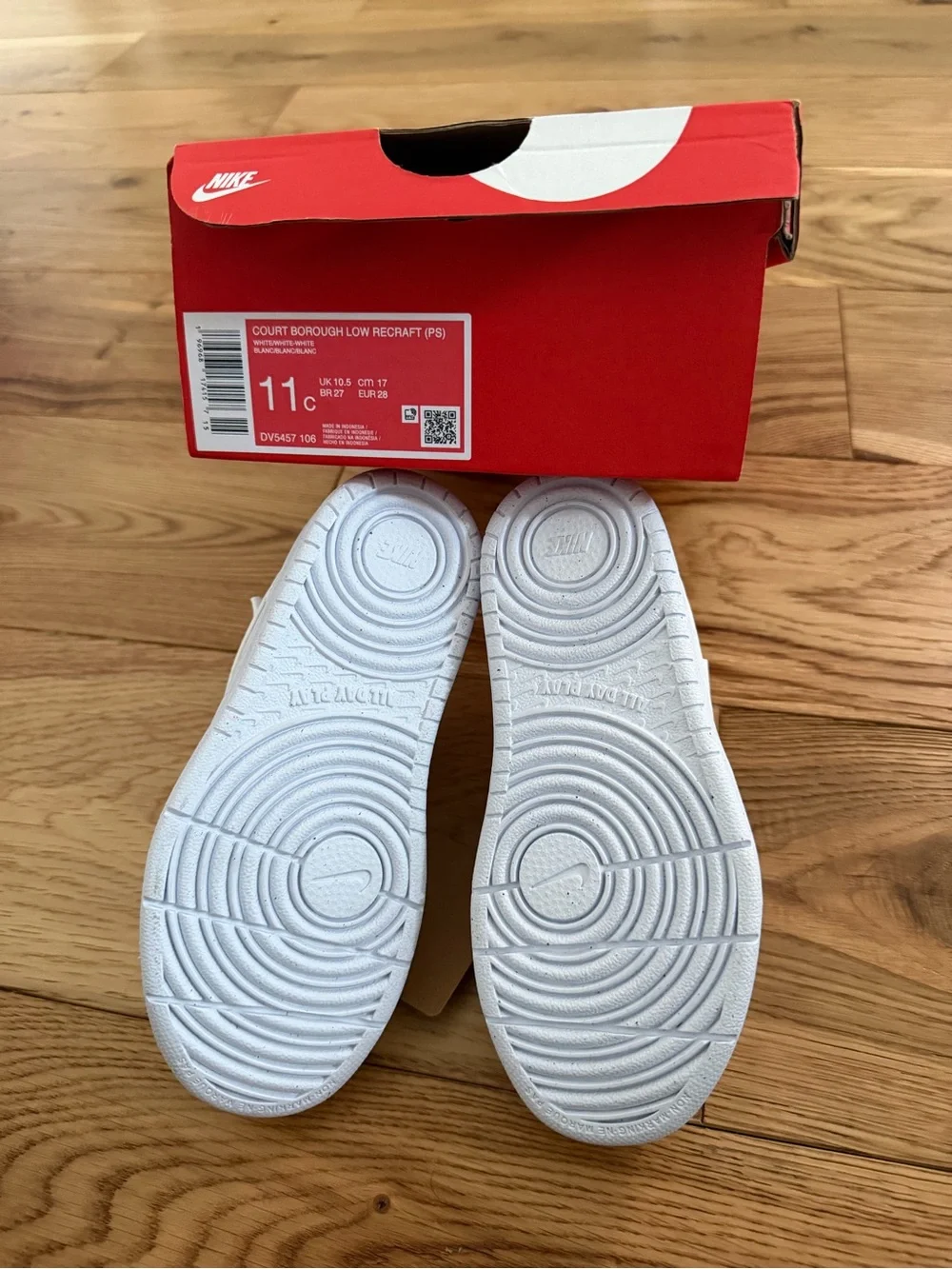 NWT Nike Court Borough Low Recraft White Kids 11C